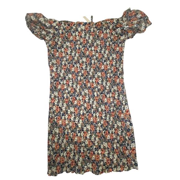 NWT Womens Smocked Floral Mini Dress Size Medium - Picture 2 of 4